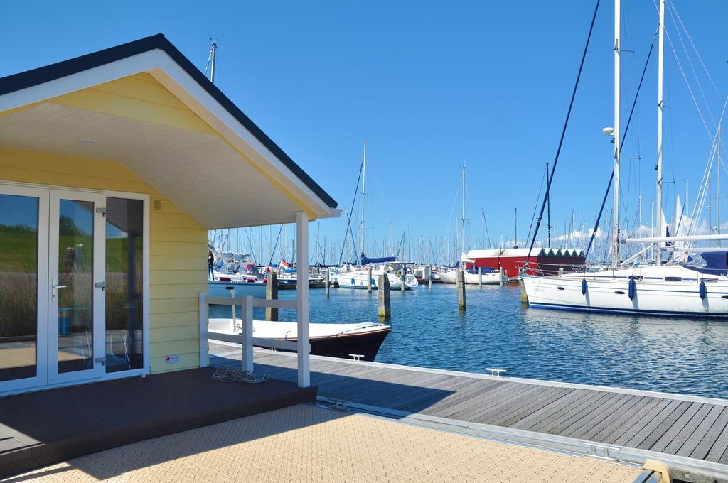 Bestmarine Waterchalets Flevo Marina Lelystad Værelse billede