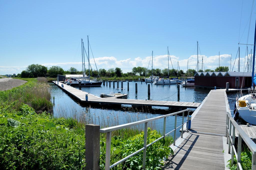 Bestmarine Waterchalets Flevo Marina Lelystad Eksteriør billede