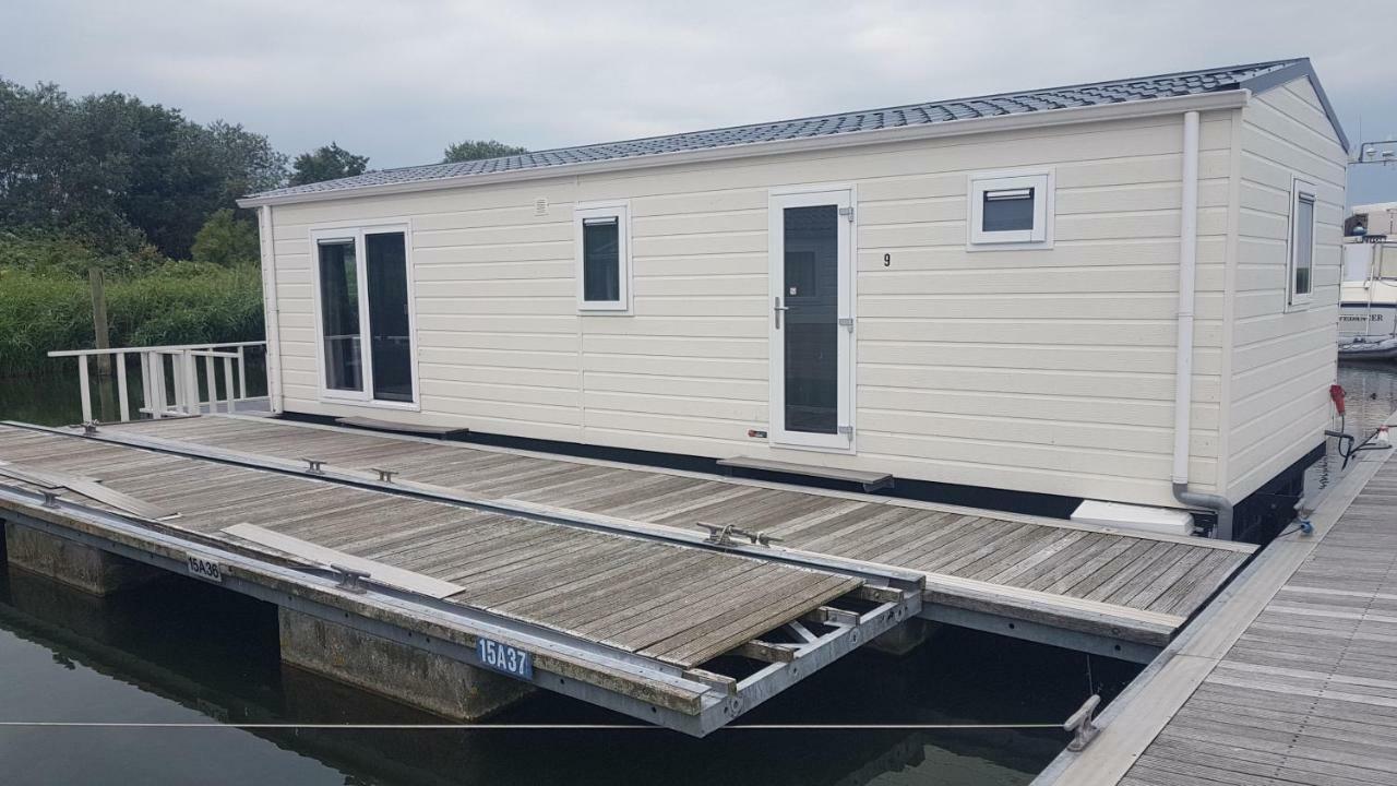 Bestmarine Waterchalets Flevo Marina Lelystad Eksteriør billede